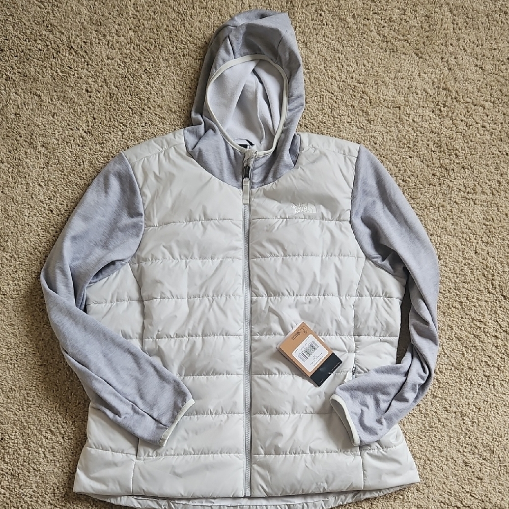 The North Face Women's Light Gray and White Puffer Jacket